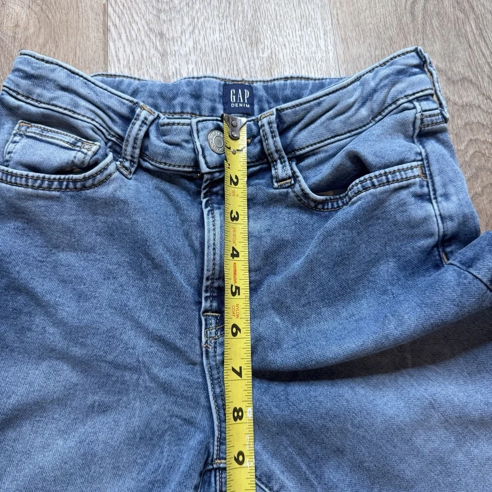 GAP Girls Size 14 Super Soft Baggy Wide-Leg Light Wash Blue Denim Jeans Pockets